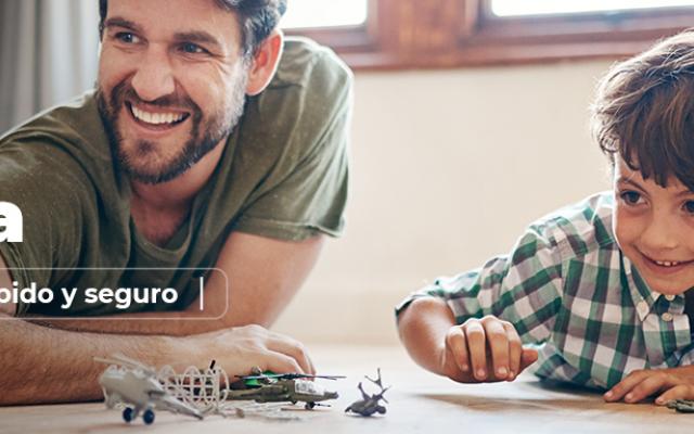 Padre e hijo jugando